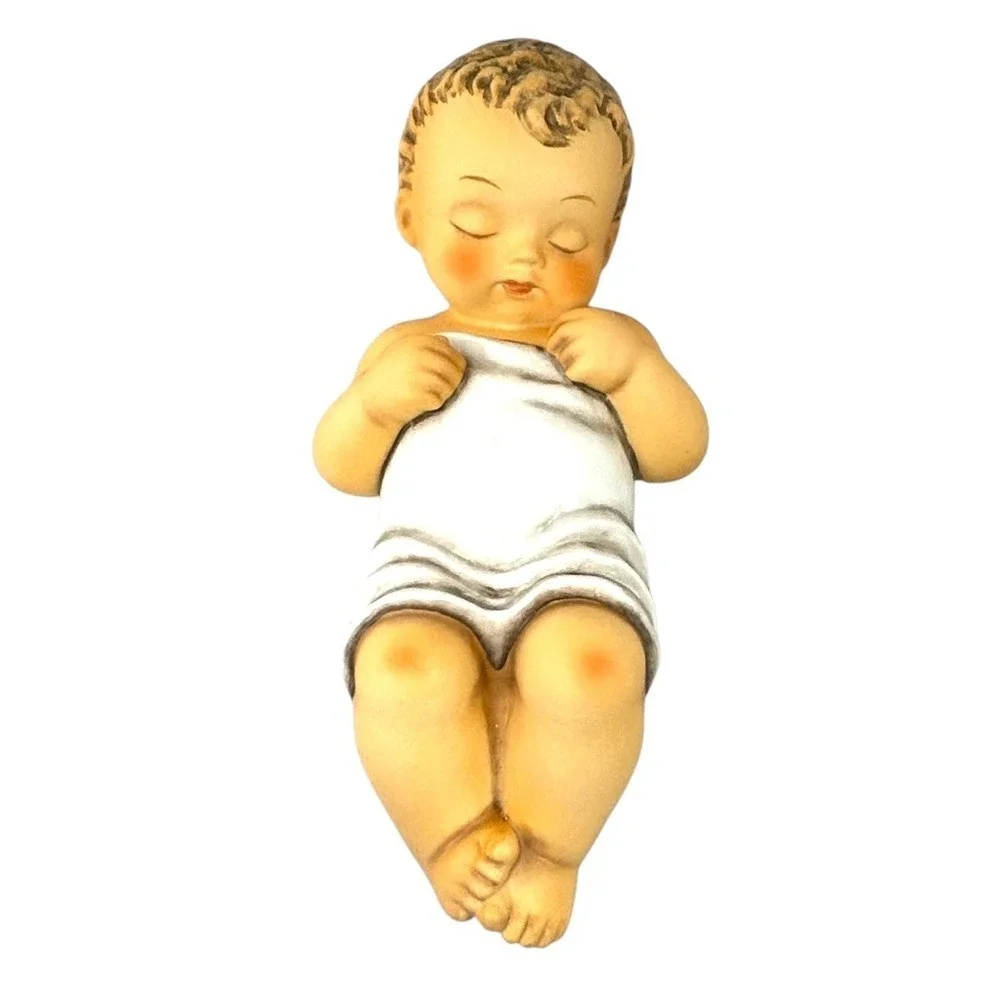 M.J. Hummel Goebel Krippenkind BLESSED CHILD Figurine 7 7/8